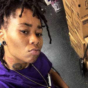 Meet your Posher, Tiara